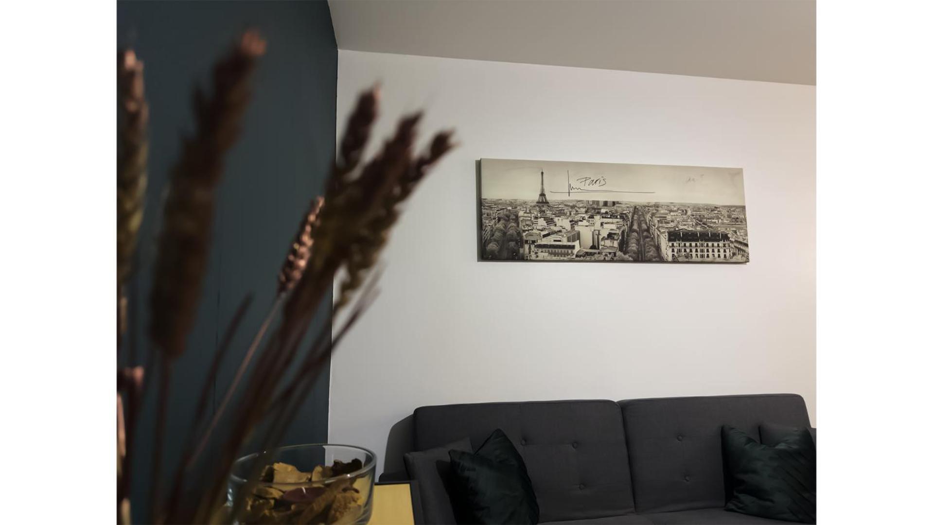 8 Personnes - 4 Rooms - 2 Salle De Bain - Metro 7 & 14 - Porte Italie - Private Car Park- Wifi Le Kremlin-Bicetre Luaran gambar