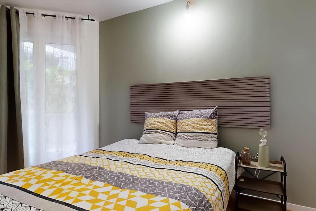 8 Personnes - 4 Rooms - 2 Salle De Bain - Metro 7 & 14 - Porte Italie - Private Car Park- Wifi Le Kremlin-Bicetre Luaran gambar